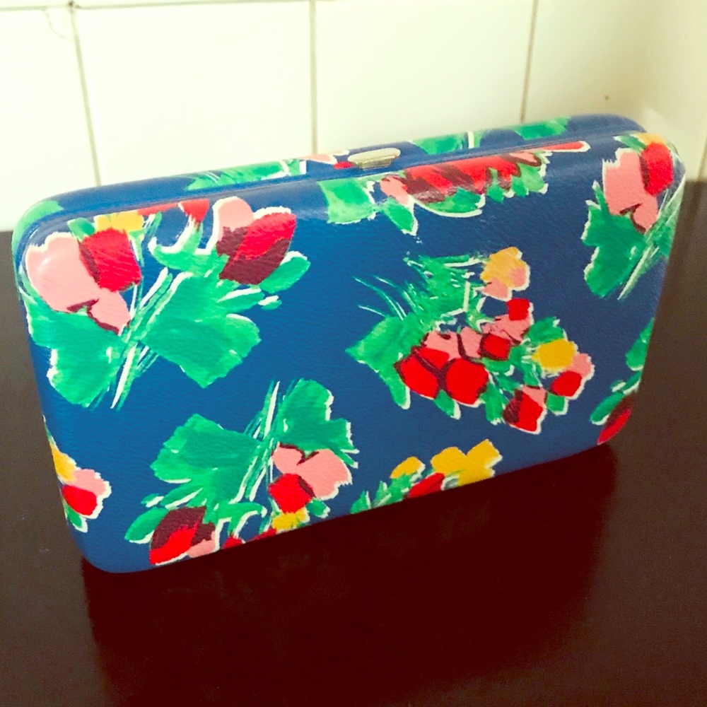Floral wallet